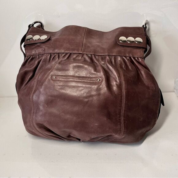 B. Makowsky Super Soft Leather Boho Large Shoulder Bag - Picture 4 of 12